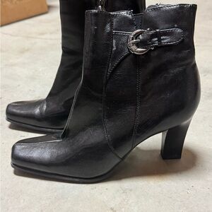 ETIENNE AIGNER BLACK ANKLE BOOT HEELS, SIZE 8.5M